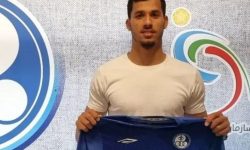 دروازبان استقلال در حوالی پرسپولیس