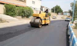 آغاز عملیات اجرای روکش آسفالت هشت بنگله مسجدسلیمان