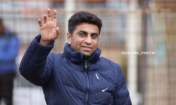 مسلم بابادی : با حضور ۸ بازیکن نخبه در تمرینات تیم ملی جوانان آینده خوبی برای فوتبال مسجدسلیمان می بینم