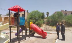 نصب ست وسایل بازی در بوستان چمران منطقه هشت بنگله مسجدسلیمان