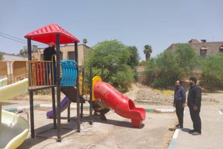 نصب ست وسایل بازی در بوستان چمران منطقه هشت بنگله مسجدسلیمان