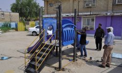 نصب و جانمایی مجموعه بازی کودکان در مجتمع توانبخشی قدس توسط شهرداری مسجدسلیمان