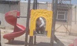 نصب ست وسایل بازی کودکان در بوستان فرهنگ بی بیان مسجدسلیمان