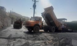 گزارش تصویری ادامه عملیات آسفالت منطقه شیخ مندنی توسط شهرداری مسجدسلیمان 
