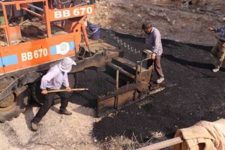راه اندازی کارخانه آسفالت شهرداری مسجدسلیمان / عملیات آسفالت محله شیخ مندنی توسط شهرداری مسجدسلیمان آغاز شد