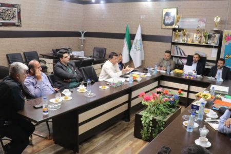 با محوریت بررسی عوارض پتروشیمی رازی: جلسه شهردار مسجدسلیمان با نمایندگان پتروشیمی رازی برگزار شد