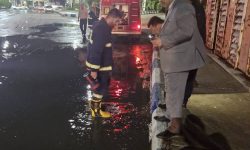 تلاش شبانه مدیریت شهری جهت رفع آبگرفتگی مناطق مختلف سطح شهر مسجدسلیمان