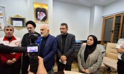 بازدید استاندار خوزستان از بیمارستان ۲۲ بهمن و عیادت از مجروح بستری شده ناشی از زلزله امروز