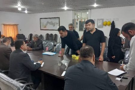 آغاز ثبت اطلاعات اماکن آسیب دیده از زلزله توسط ستاد مدیریت بحران شهرداری مسجدسلیمان