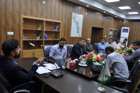 بررسی چالش‌های ساخت‌وساز شهری در نشست انبوه‌سازان با کمیسیون عمران شورای شهر مسجدسلیمان