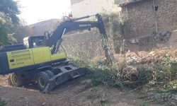 عملیات لایروبی کانال‌های محدوده باشگاه سوارکاران توسط شهرداری مسجدسلیمان