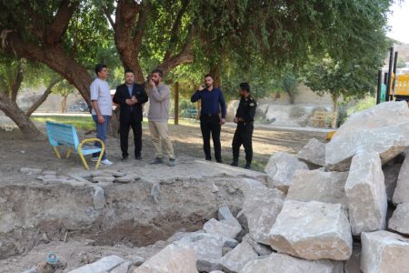 بازدید شهردار مسجدسلیمان به همراه عضو شورای شهر از روند اجرای برخی پروژه‌های عمرانی سطح شهر