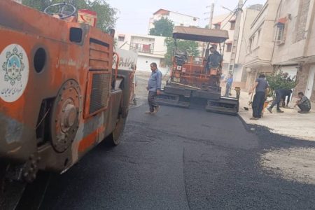 اقدام عمرانی شهرداری مسجدسلیمان در منطقه دره اشکفت با اجرای آسفالت‌ریزی معابر