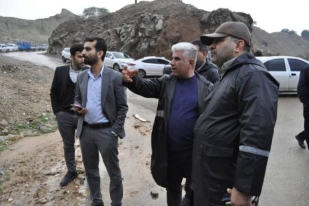 مدیریت بحران در میدان عمل / شهردار مسجدسلیمان در خط مقدم مدیریت آبگرفتگی‌ها