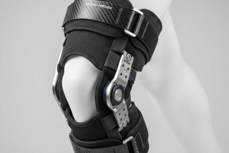 مزایای استفاده از زانوبندهای ورزشی در فوتبال؛ از پیشگیری آسیب تا بازگشت حرفه‌ای به زمین