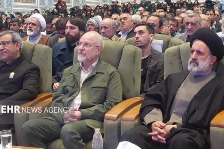 اجلاسیه ملی شهدای غریب اسارت با حضور قالیباف در مشهد برگزار شد