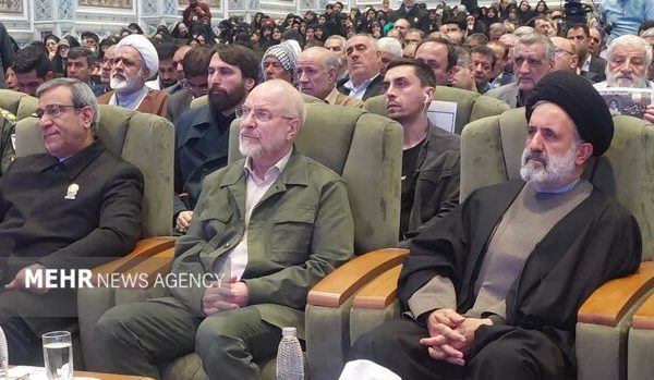 اجلاسیه ملی شهدای غریب اسارت با حضور قالیباف در مشهد برگزار شد