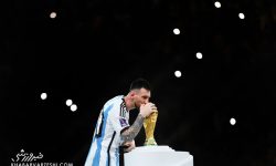 چشمک لیونل مسی به جام جهانی ۲۰۲۶ با نسخه کلکسیونی لگو +عکس و ویدیو