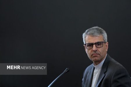 واکنش بقایی به اتهام‌زنی بی‌اساس و ریاکاری صدراعظم آلمان