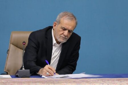 پزشکیان: سیاست ایران گسترش همکاری با کشورهای مسلمان و همسایه است