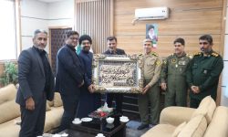 دیدار فرماندار و سرپرست شهرداری مسجدسلیمان با رئیس دادگستری و دادستان شهرستان به مناسبت هفته قوه قضاییه