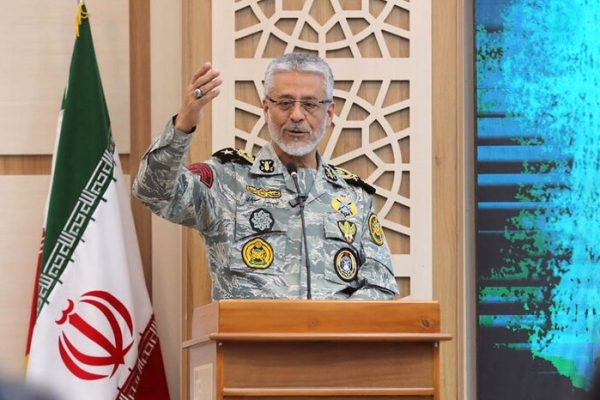 دریادار سیاری: اصحاب رسانه، سربازان خط مقدم هستند