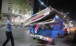 پاسخی دیگر به مطالبات شهروندان مسجدسلیمان جمع آوری تابلوهای مزاحم و فاقد مجوز از سطح شهر