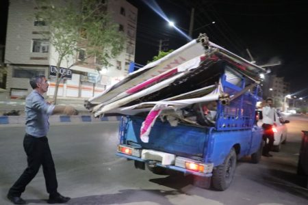 پاسخی دیگر به مطالبات شهروندان مسجدسلیمان جمع آوری تابلوهای مزاحم و فاقد مجوز از سطح شهر