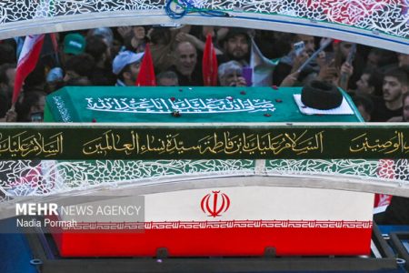 اطلاعیه رسانه دفتر رهبر شهید انقلاب درباره تدفین پیکر مطهر