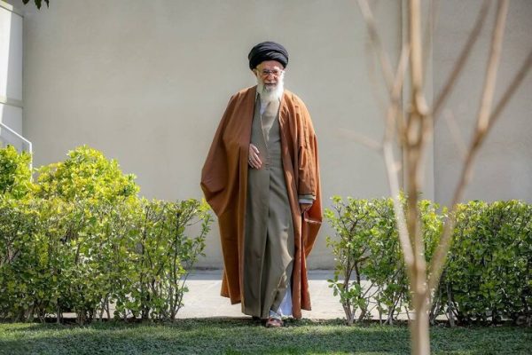 دلنوشته‌ طحان‌نظیف در فراق امام شهید امت؛ وداعی برای استمرار یک راه