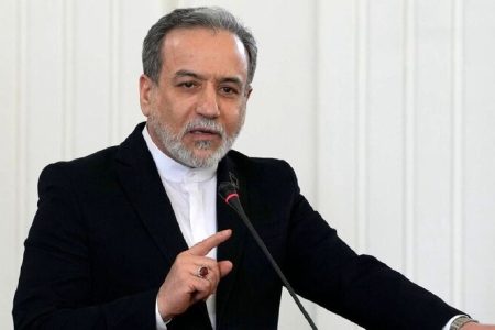 هشدار عراقچی نسبت به عملیات‌های پرچم دروغین اسرائیل در منطقه