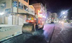 وقتی همه خواب بودند شهرداری پای کار آمد، عملیات آسفالت مسیر سرکوره ها  تا باشگاه انجام شد