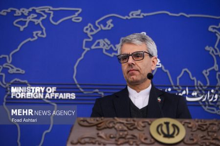 بقائی: آمریکا اعتیاد به تحریم را جایگزین سیاست و عقلانیت کرد