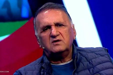 ما و هواداران پرسپولیس تا آخر فصل با عزیزی و بیرانوند کار داریم/ این آقا برای فحاشی از تراکتور پول می‌گیرد/ پسرم رفت سربازی، بیرانوند هم باید برود
