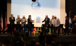 کلوب| داستان جام تمام شد، استقلال آینده را دریابد
