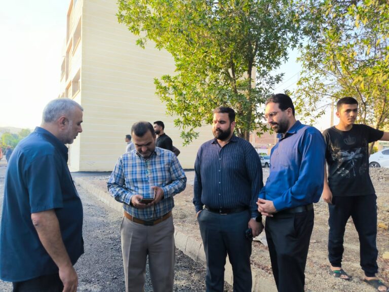آغاز عملیات آسفالت‌ریزی در شهرک مهندسین سایت ۲ پس از ۷ سال
