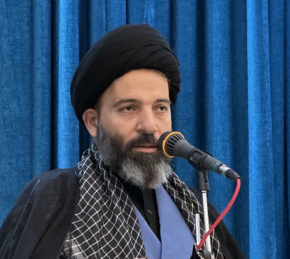 هشدار قاطع امام جمعه مسجدسلیمان نسبت به پدیده شوم زمین‌خواری، درخواست ورود فوری دستگاه‌های امنیتی و قضایی/ ملتی که اهل شهادت باشد شکست ناپذیر است